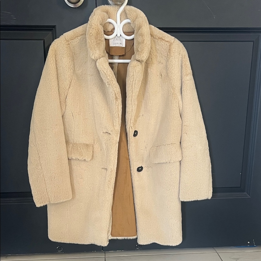 Zara Beige Faux Fur Coat